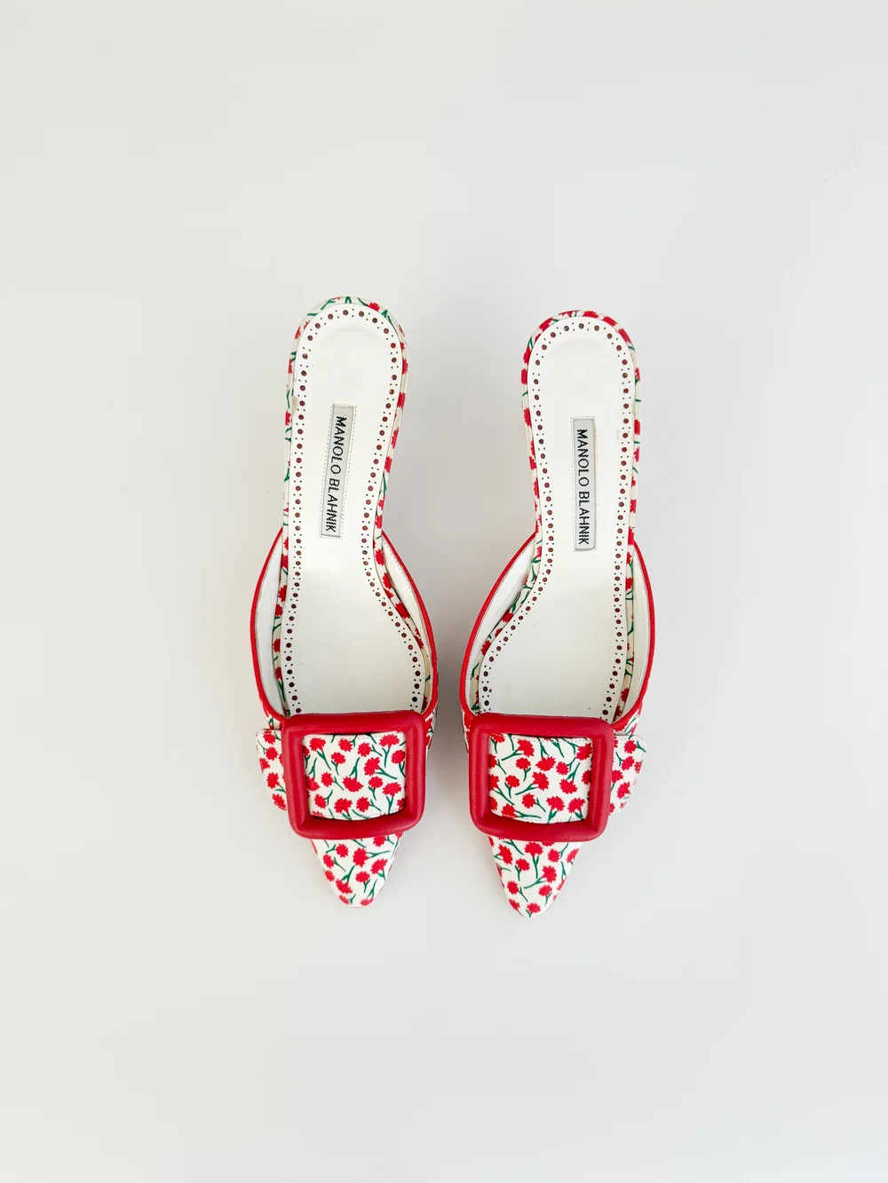 Manolo Blahnik Floral Buckle Mule Heels (US 8 / IT 38) — sororité.